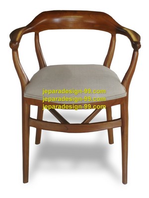 classic model of Scandinavian Chair SC015